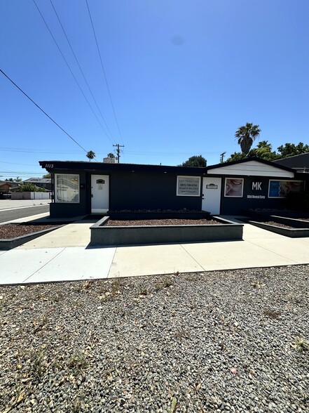 More Photos Of 1113 S Main St, Corona Medical For Lease