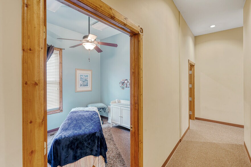 More Photos Of 15195 Allen Rd, Southgate Rehabilitation Center For Sale