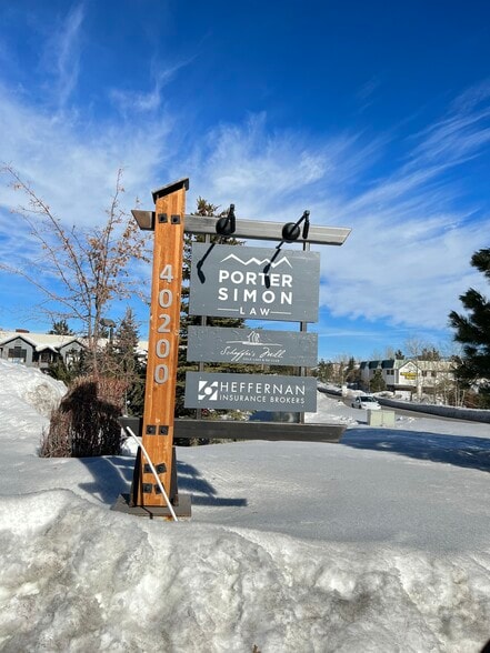 More Photos Of 40200 Truckee Airport Rd, Truckee Office For Lease