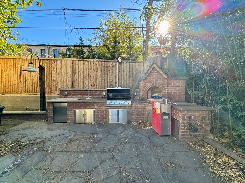 More Photos Of 306 Malcolm X Blvd, Brooklyn Storefront Retail Residential For Lease