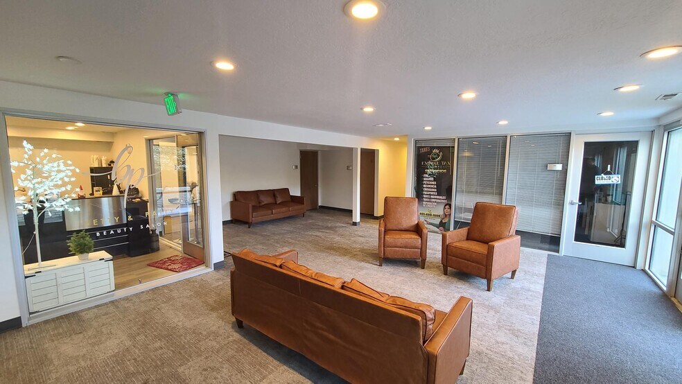More Photos Of 940 N 400 E, North Salt Lake Office For Sale