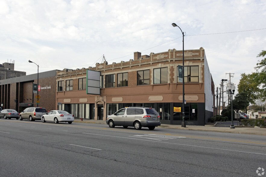 More Photos Of 4810-4820 N Western Ave, Chicago Office For Sale