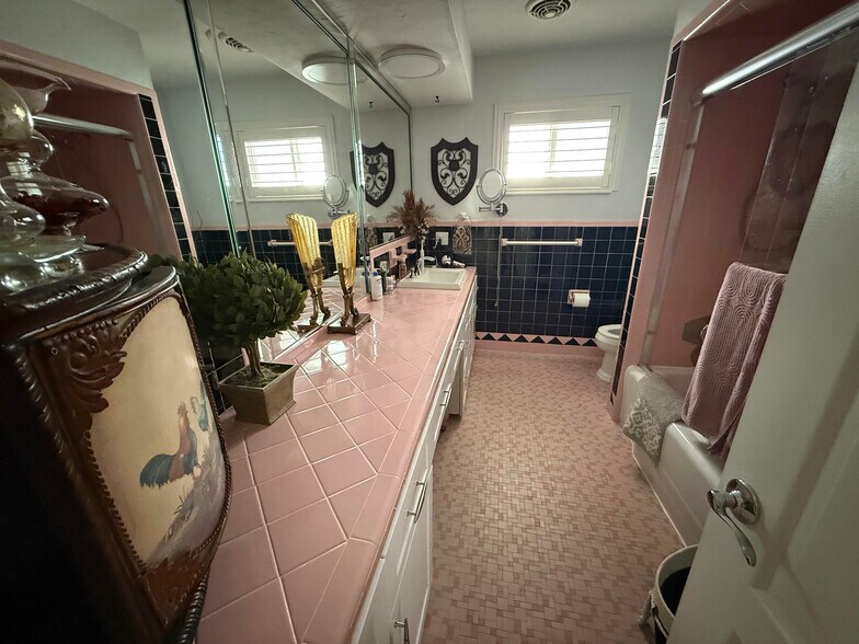 More Photos Of 1743 Rodman St, Hollywood Apartments For Sale