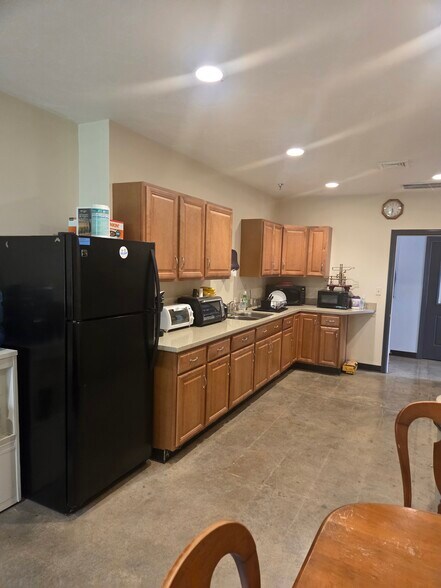 More Photos Of 22 Robert Bonazzoli Ave, Hudson Land For Lease