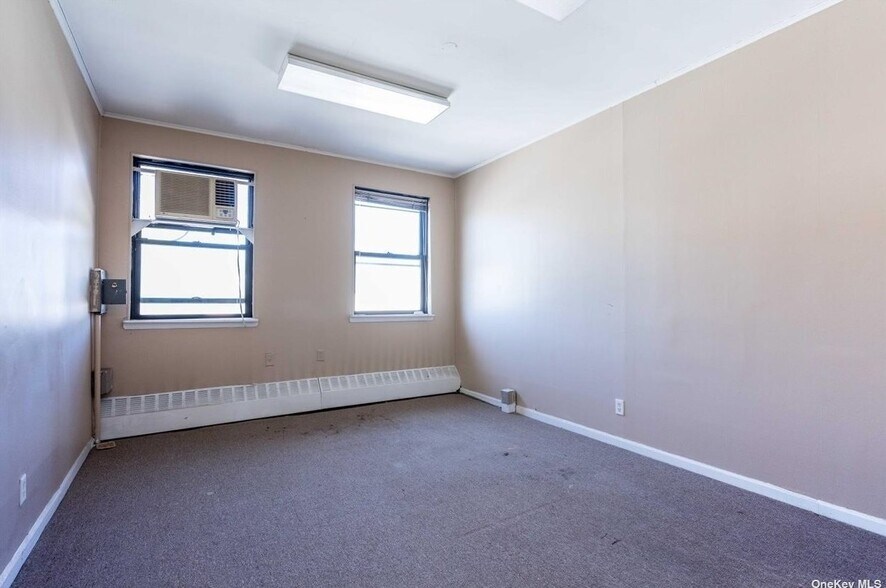 More Photos Of 2943-2957 Long Beach Rd, Oceanside Storefront Retail Office For Lease