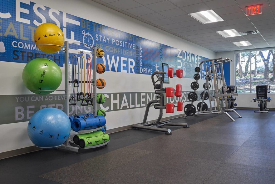 More Photos Of 7500 Rialto Blvd, Austin Unknown For Lease