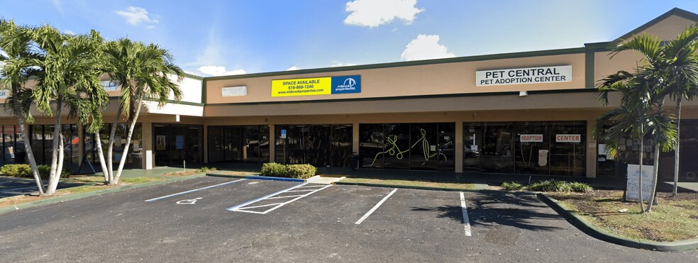 More Photos Of 300-366 S State Road 7, Margate Unknown For Lease