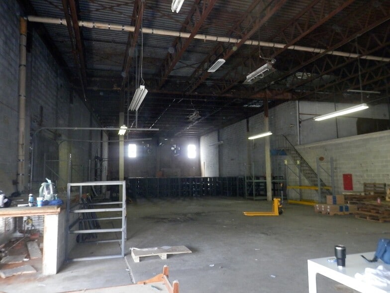 More Photos Of 710 Primos Ave, Primos Warehouse For Lease