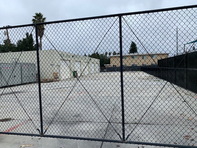 More Photos Of 2931 El Camino Real, Santa Clara Warehouse For Lease