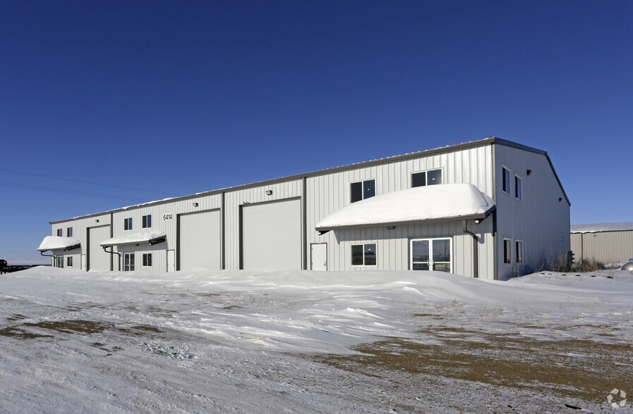More Photos Of 6414 Wickum Rd, Williston Warehouse For Lease