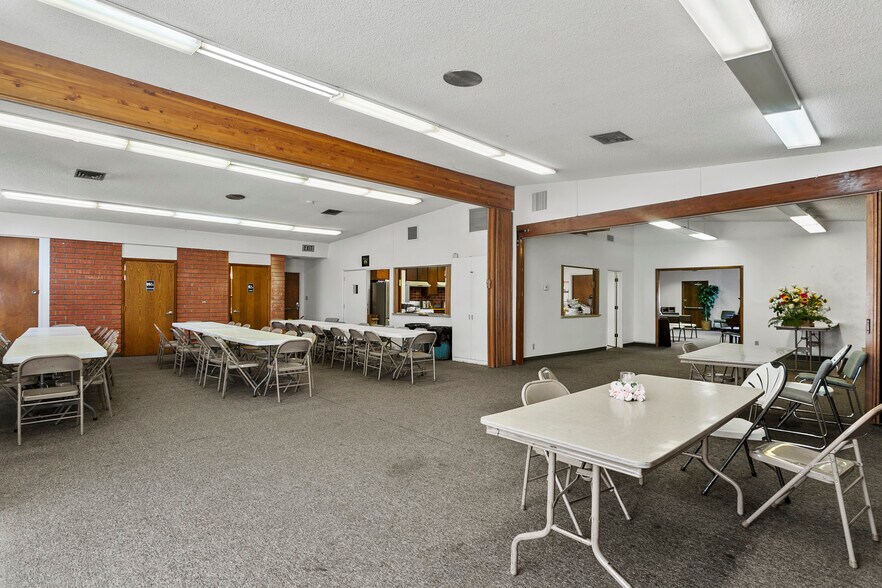 More Photos Of 7070 Palm Ave, Highland Specialty For Sale