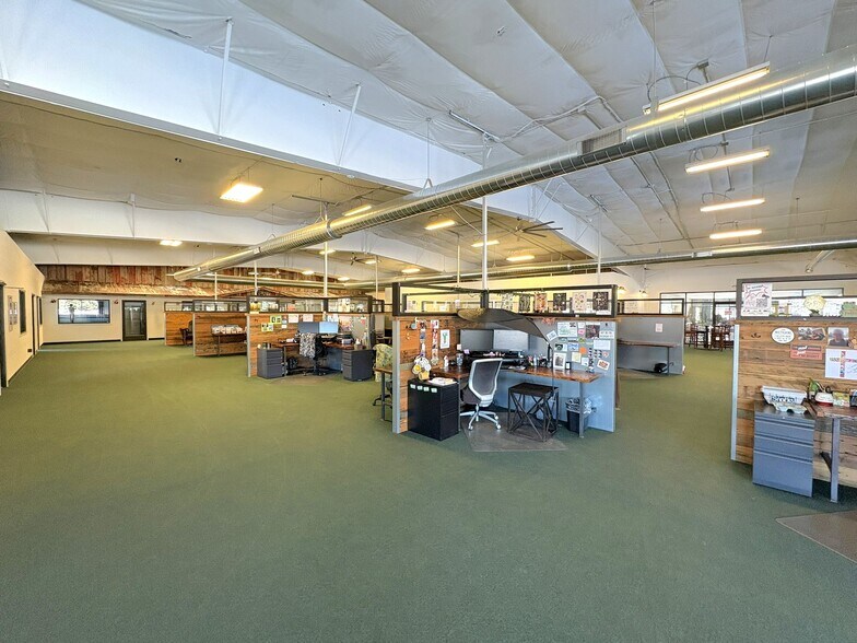 More Photos Of 23973 S Hazelwood Dr, Nisswa Flex For Sale