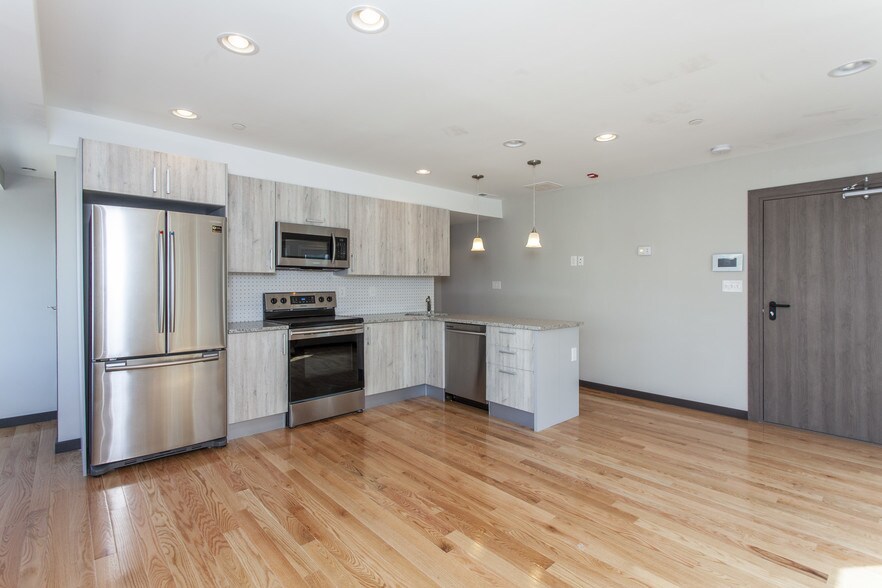 More Photos Of 2541 Montrose St, Philadelphia Apartments For Sale