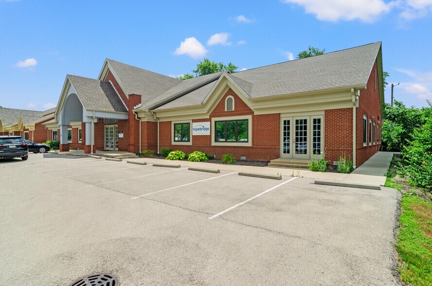 More Photos Of 6635 E 21st St, Indianapolis Medical For Sale
