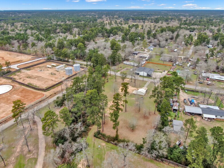 More Photos Of 16519 Lonesome Pine St, Magnolia Land For Sale
