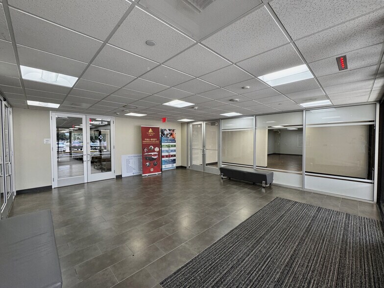 More Photos Of 21660 Kingsland Blvd, Katy Medical For Sale