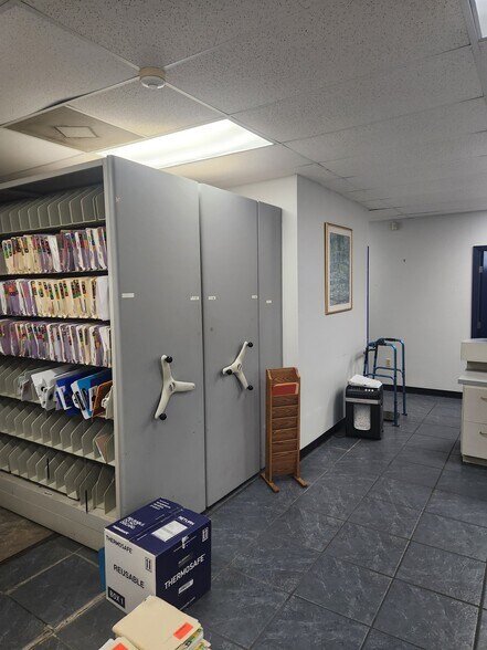 More Photos Of 8751 N 30th St, Tampa Medical For Lease