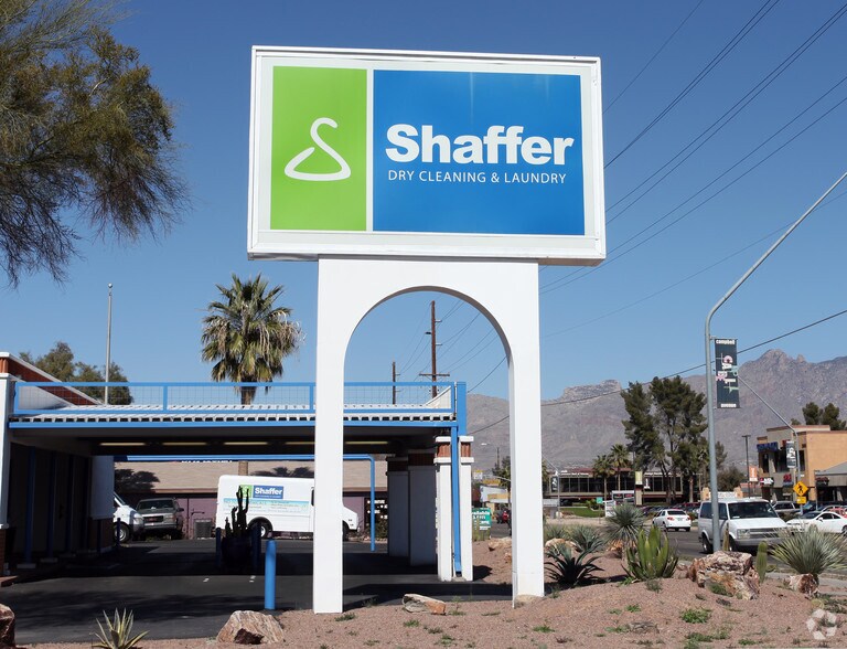 More Photos Of 2901 N Campbell Ave, Tucson Freestanding For Lease