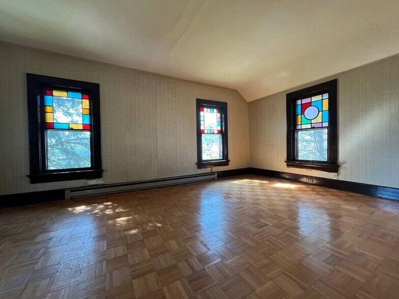 More Photos Of 203 E Delaware St, Decatur Multifamily For Sale