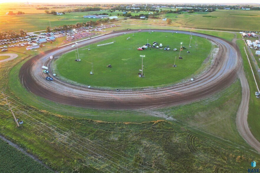 More Photos Of 1300 SE 3rd Ave, Miller Land For Sale