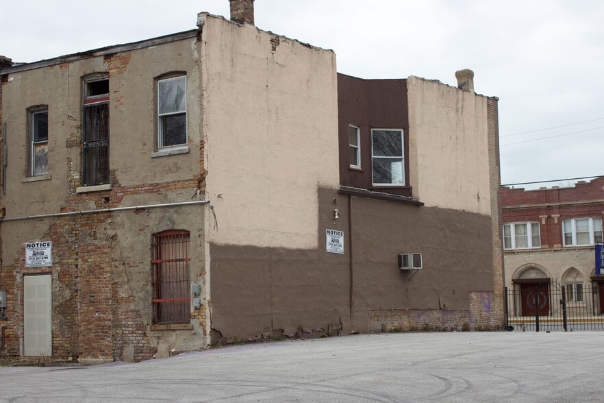 More Photos Of 6452 S Ashland Ave, Chicago Flex For Sale
