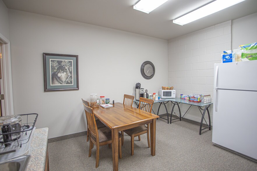 More Photos Of 132 E 5th St, Delta Office For Lease