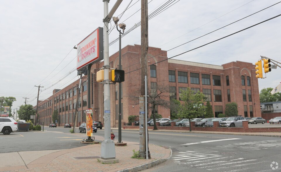 More Photos Of 200 Elmora Ave, Elizabeth Manufacturing For Lease