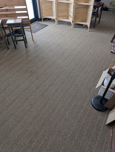 More Photos Of 4236 London Rd, Eau Claire Flex For Lease