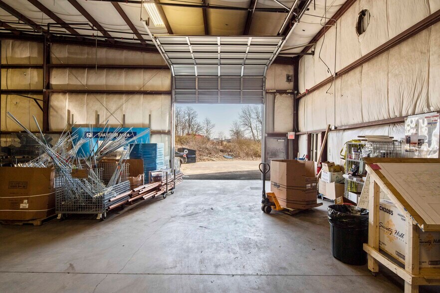 More Photos Of 133 Maple St, Stoughton Warehouse For Lease