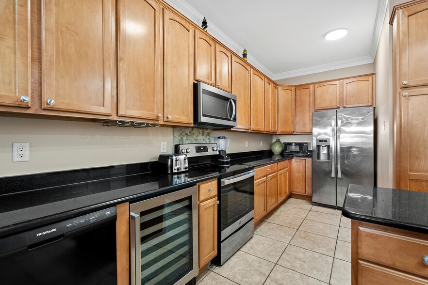 More Photos Of 213 76th Ave N, Myrtle Beach Apartments For Sale