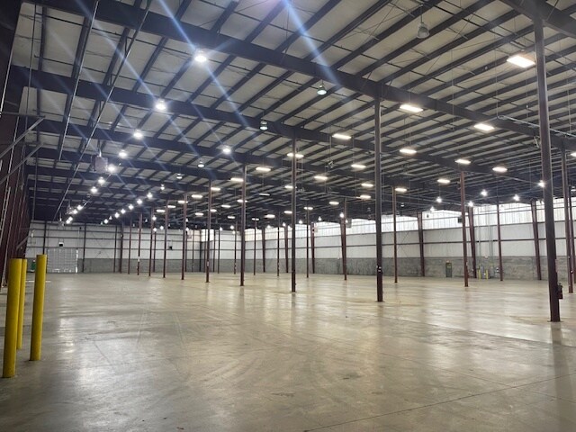 More Photos Of 8520 Jamison Ln, Fredericksburg Warehouse For Lease