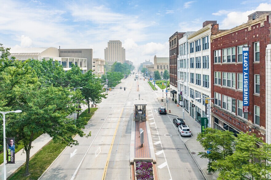 More Photos Of 2010-2020 Euclid Ave, Cleveland Apartments For Lease