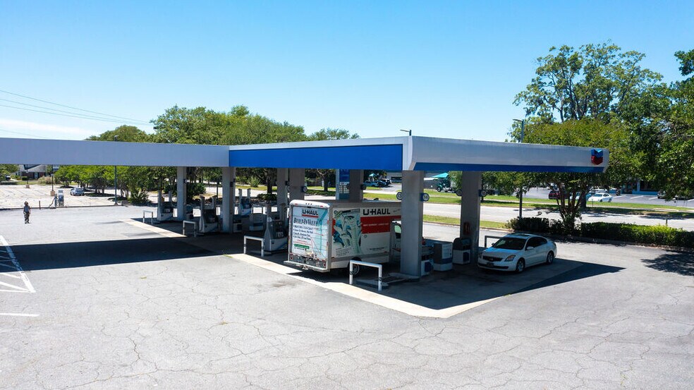 More Photos Of 8900 White Bluff Rd, Savannah Convenience Store For Sale