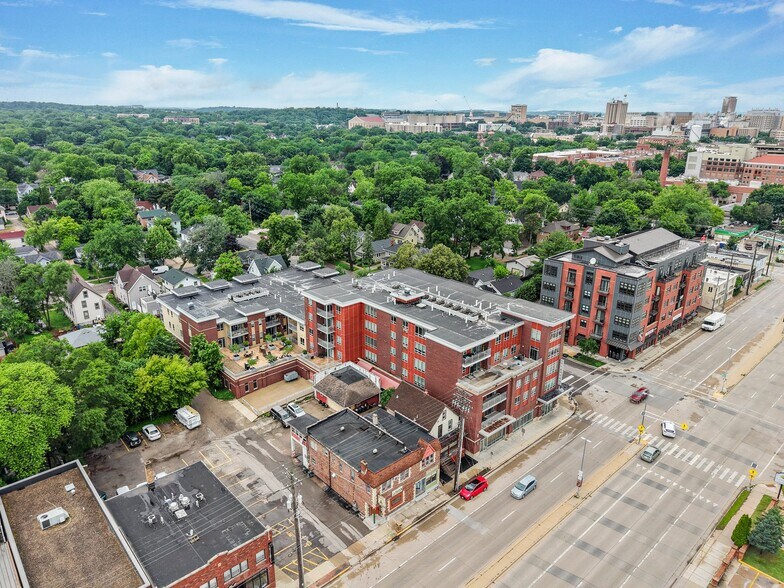 More Photos Of 516 S Park St, Madison Apartments For Sale