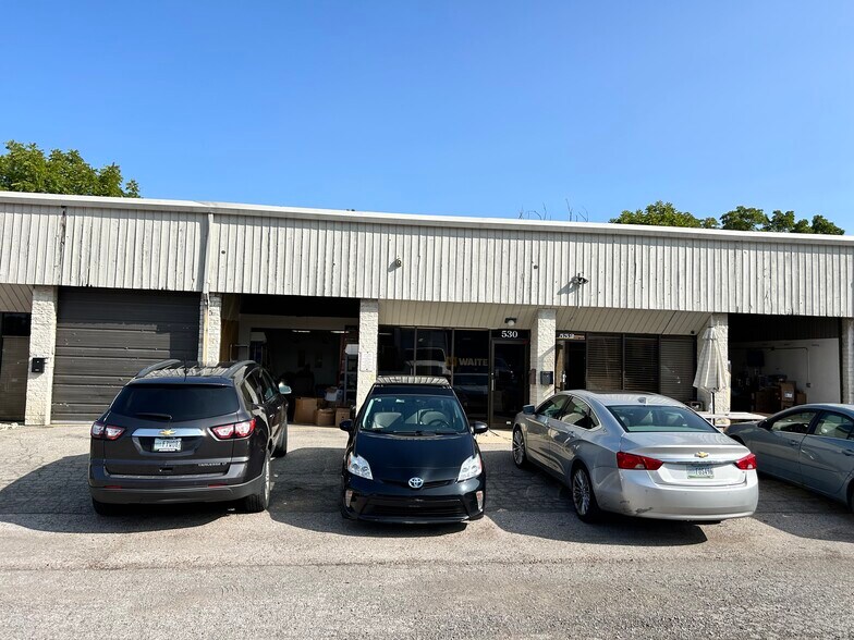 Primary Photo Of 526-540 Enterprise Dr, Erlanger Light Manufacturing For Lease