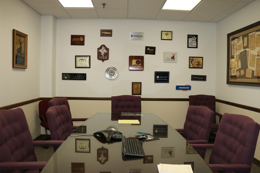 More Photos Of 317 Cleveland Ave, Highland Park Medical For Lease