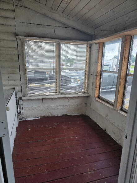More Photos Of 12761 US Highway 431, Guntersville Office For Sale