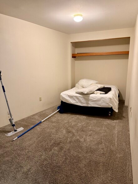 More Photos Of 11 Clinton Ave, Cortland Apartments For Sale