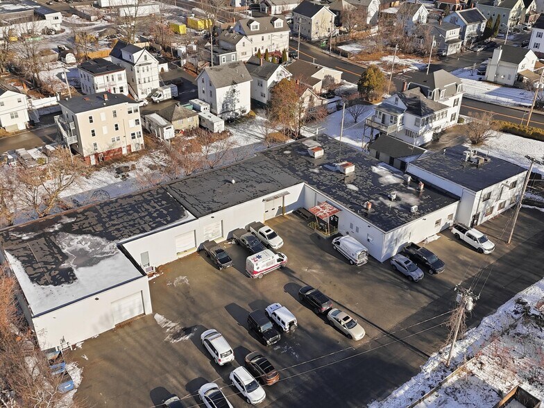More Photos Of 7 Stewart St, Haverhill Manufacturing For Lease