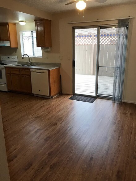 More Photos Of 1150 11th St, Imperial Beach Apartments For Sale