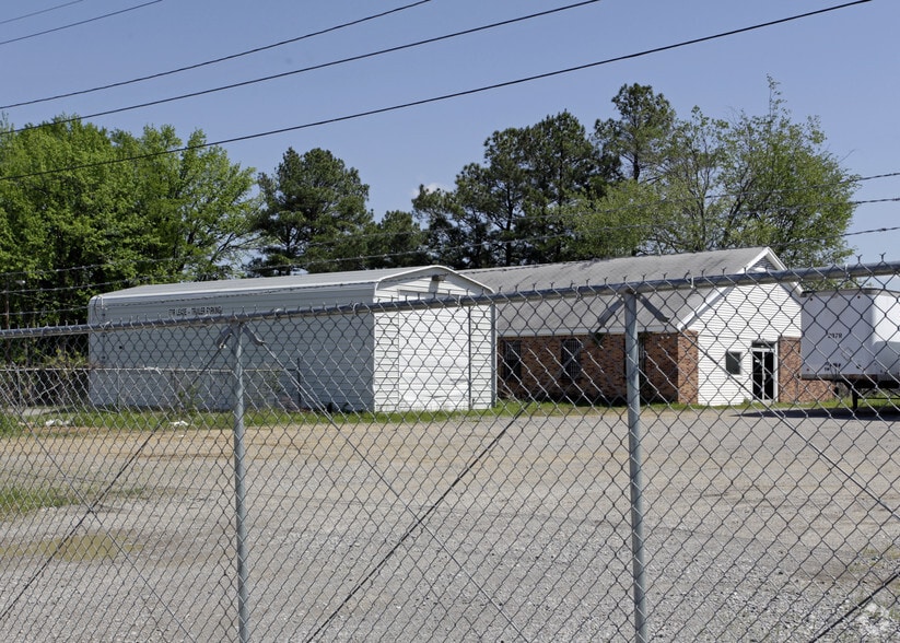More Photos Of 1270 Springbrook Ave, Memphis Parking Lot For Lease