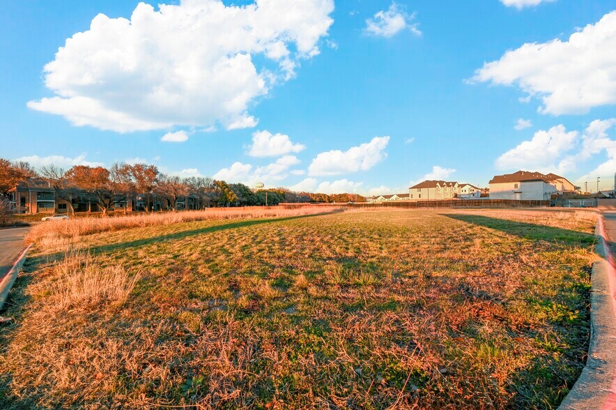 More Photos Of 4420 Rainier St, Irving Land For Sale