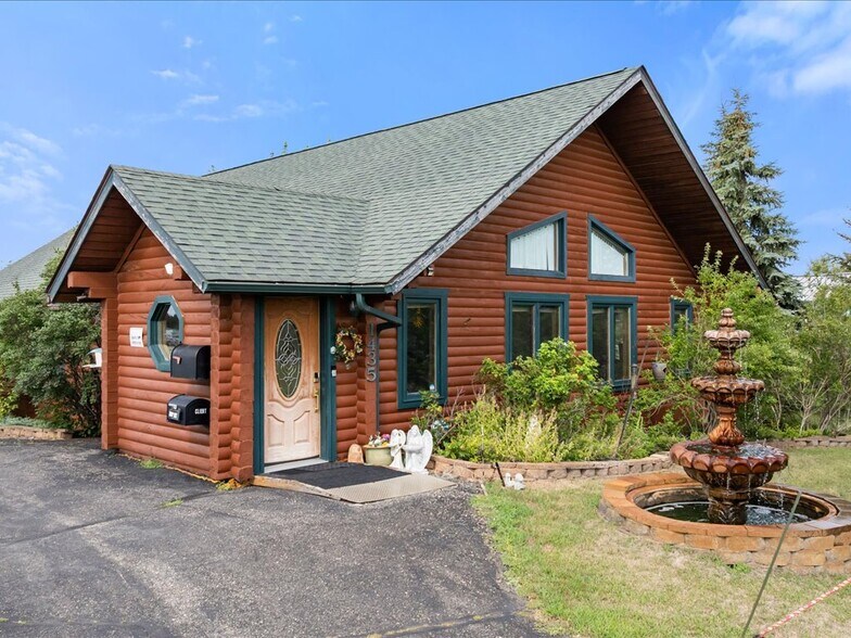 More Photos Of 1435 Anne St NW, Bemidji Office For Sale