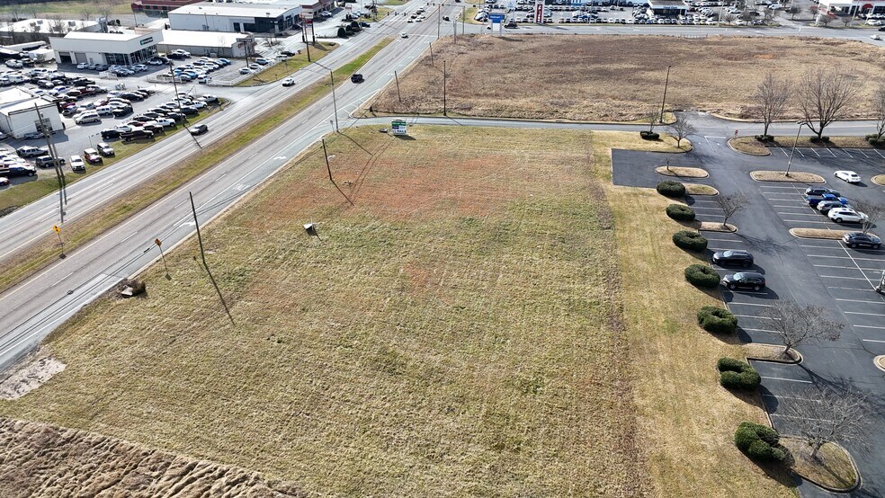 More Photos Of 2120 Volunteer Pkwy Pky, Bristol Land For Sale