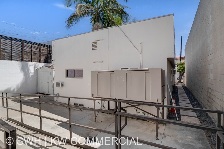 More Photos Of 137 Arena St, El Segundo Flex For Sale