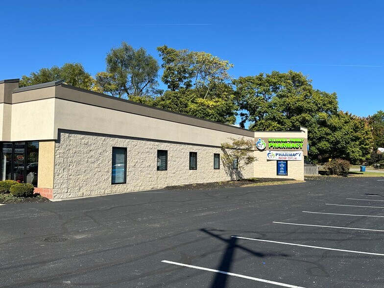 More Photos Of 5412 Monroe St, Toledo Storefront For Sale