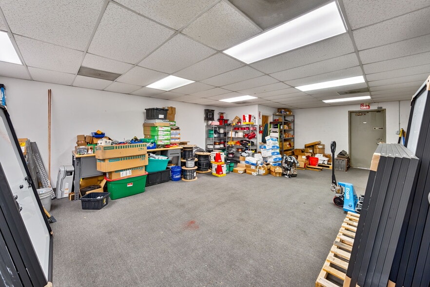 More Photos Of 3298 Monier Cir, Rancho Cordova Warehouse For Sale