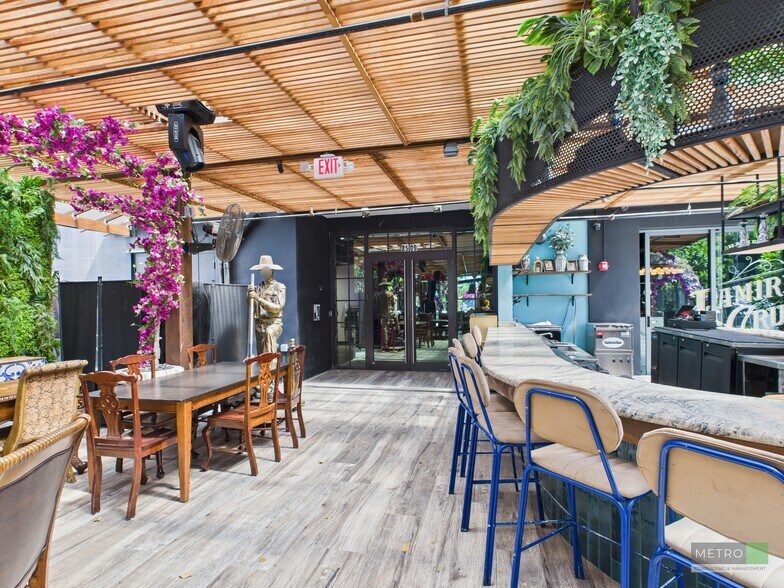 More Photos Of 2509 N Miami Ave, Miami Loft Creative Space For Lease