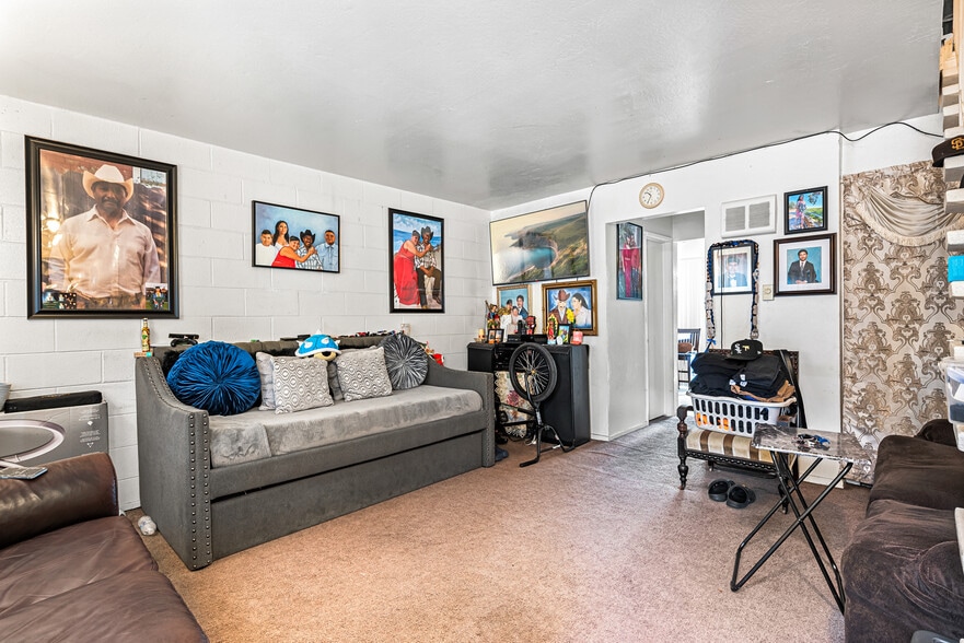 More Photos Of 505 Franklin St, Napa Apartments For Sale
