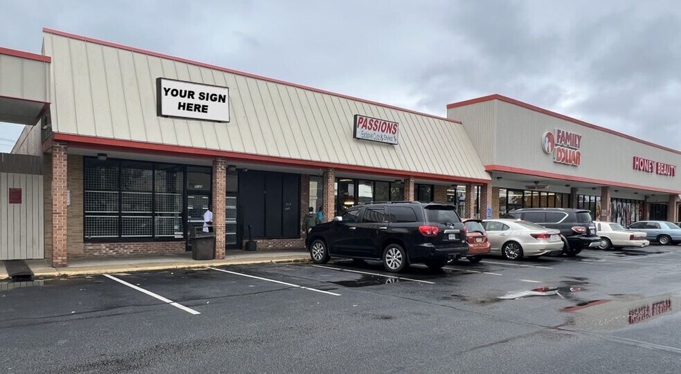 More Photos Of 3100-3120 High St, Portsmouth General Retail For Lease